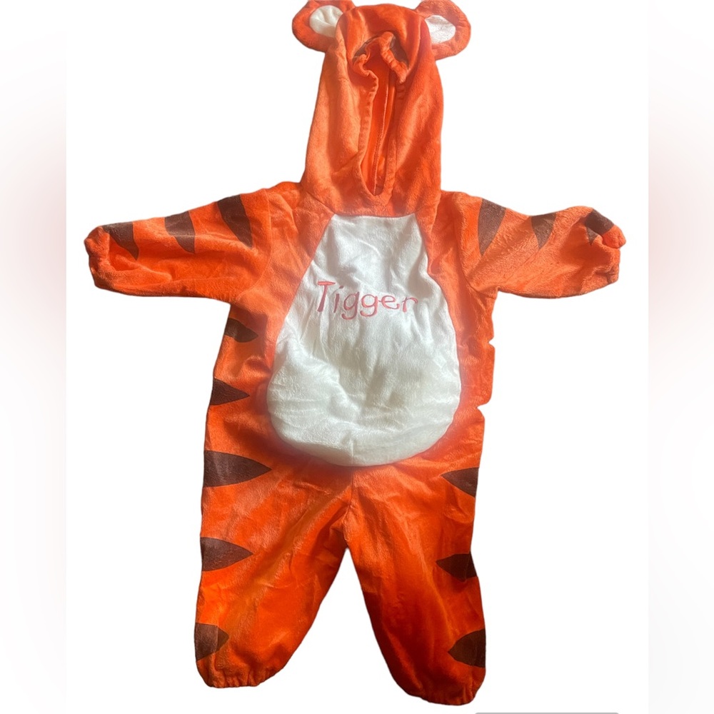 Baby tigger costume